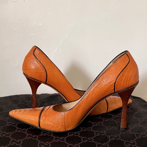 GUCCI PYTHON PUMPS - Picture 8 of 11